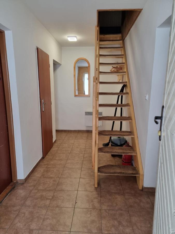 Chata Pod Velkou Racou Oscadnica Luaran gambar
